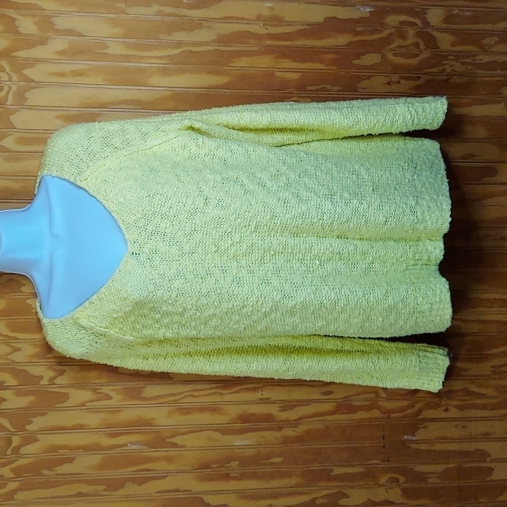 Yellow knit pom pom/ pop corn sweater